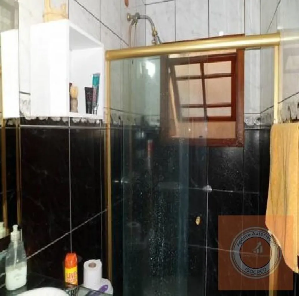 Casa, 4 quartos, 245 m² - Foto 1