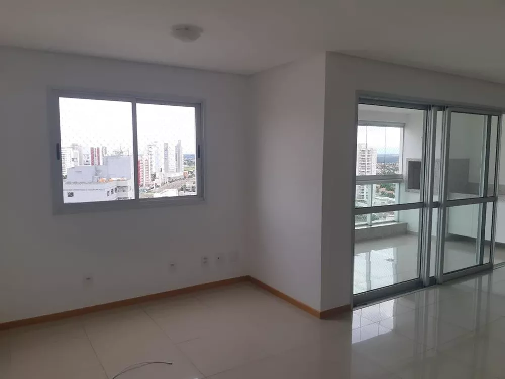 Apartamento à venda com 3 quartos, 160m² - Foto 3