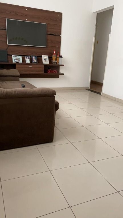 Apartamento à venda com 3 quartos, 90m² - Foto 1