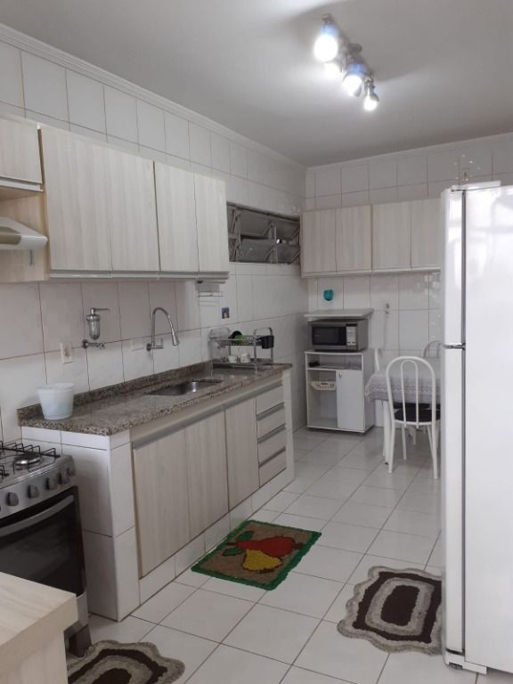 Apartamento à venda com 2 quartos, 98m² - Foto 17