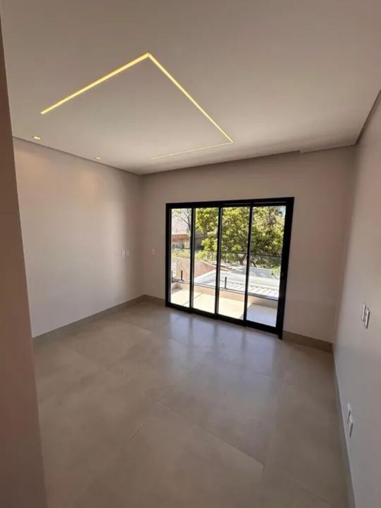 Casa à venda com 3 quartos, 200m² - Foto 9