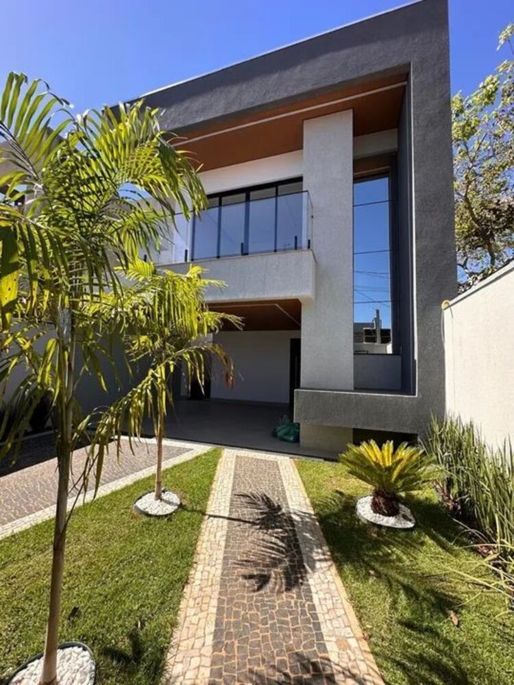 Casa à venda com 3 quartos, 200m² - Foto 2