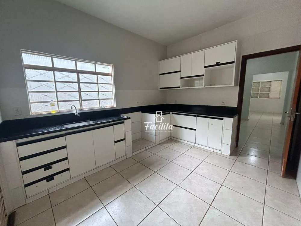 Casa, 3 quartos, 200 m² - Foto 1