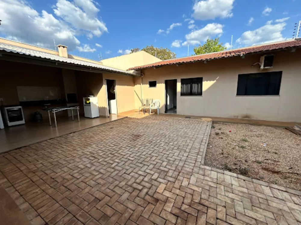 Casa, 4 quartos, 200 m² - Foto 2