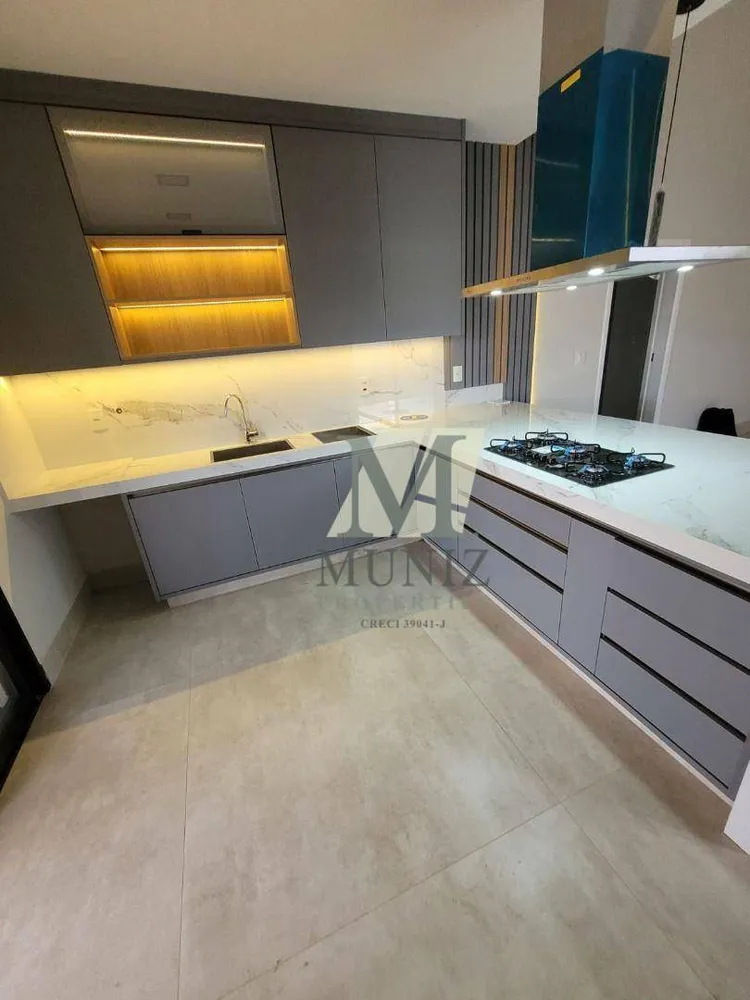 Casa, 3 quartos, 235 m² - Foto 7