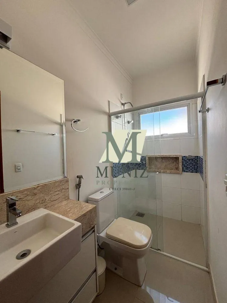 Casa, 3 quartos, 203 m² - Foto 4