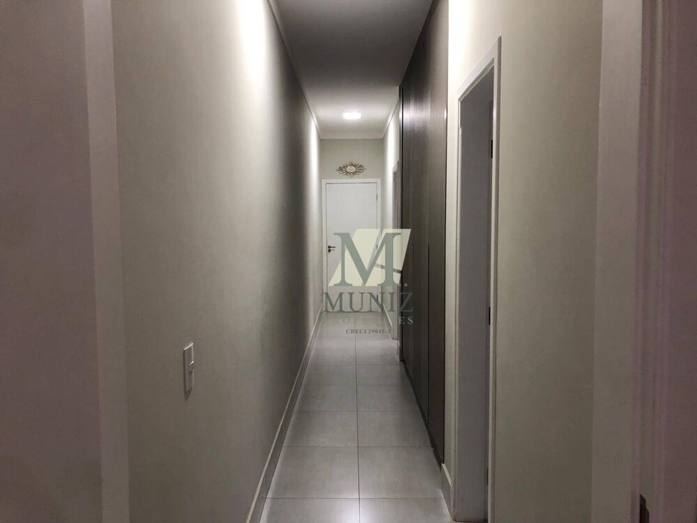 Casa de Condomínio à venda com 3 quartos, 192m² - Foto 2