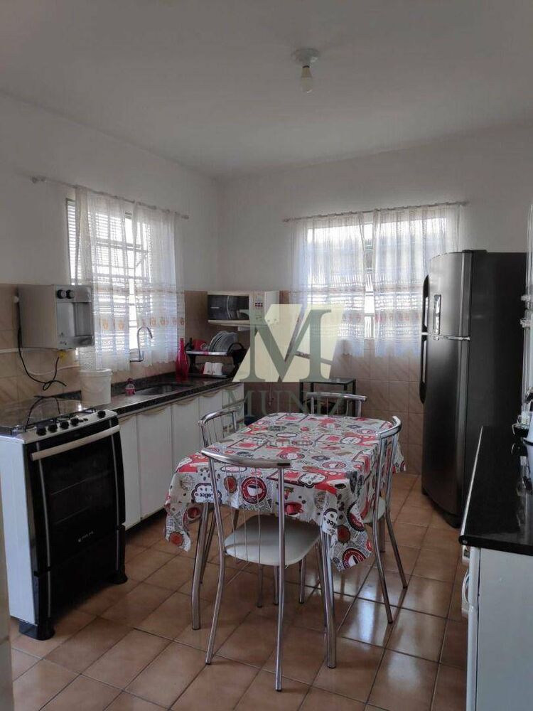 Casa à venda com 1 quarto, 50m² - Foto 4
