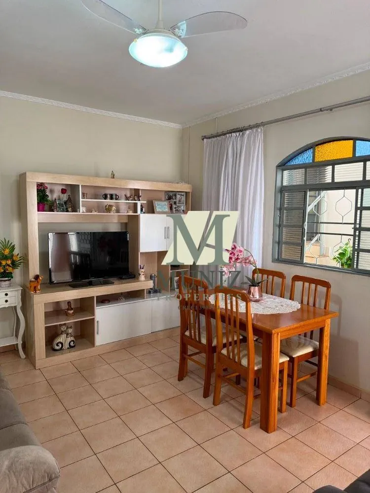 Casa, 2 quartos, 205 m² - Foto 9