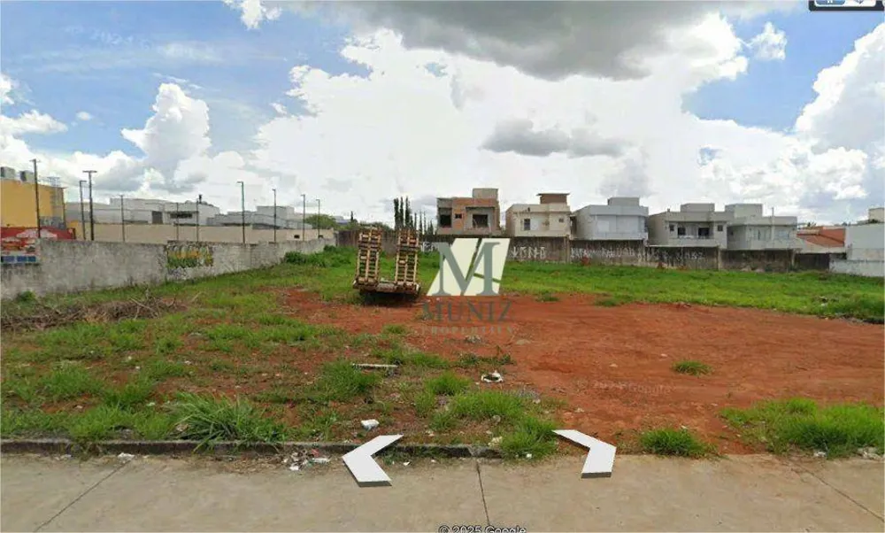 Loteamento e Condomínio, 1837 m² - Foto 1