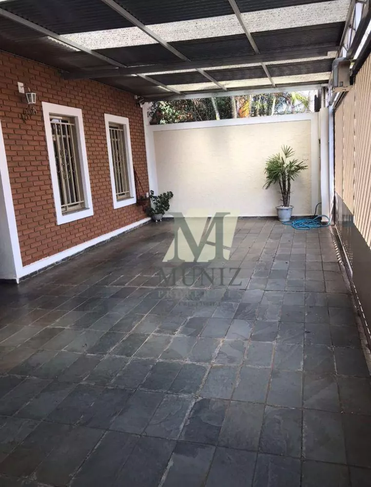 Casa à venda com 3 quartos, 150m² - Foto 2