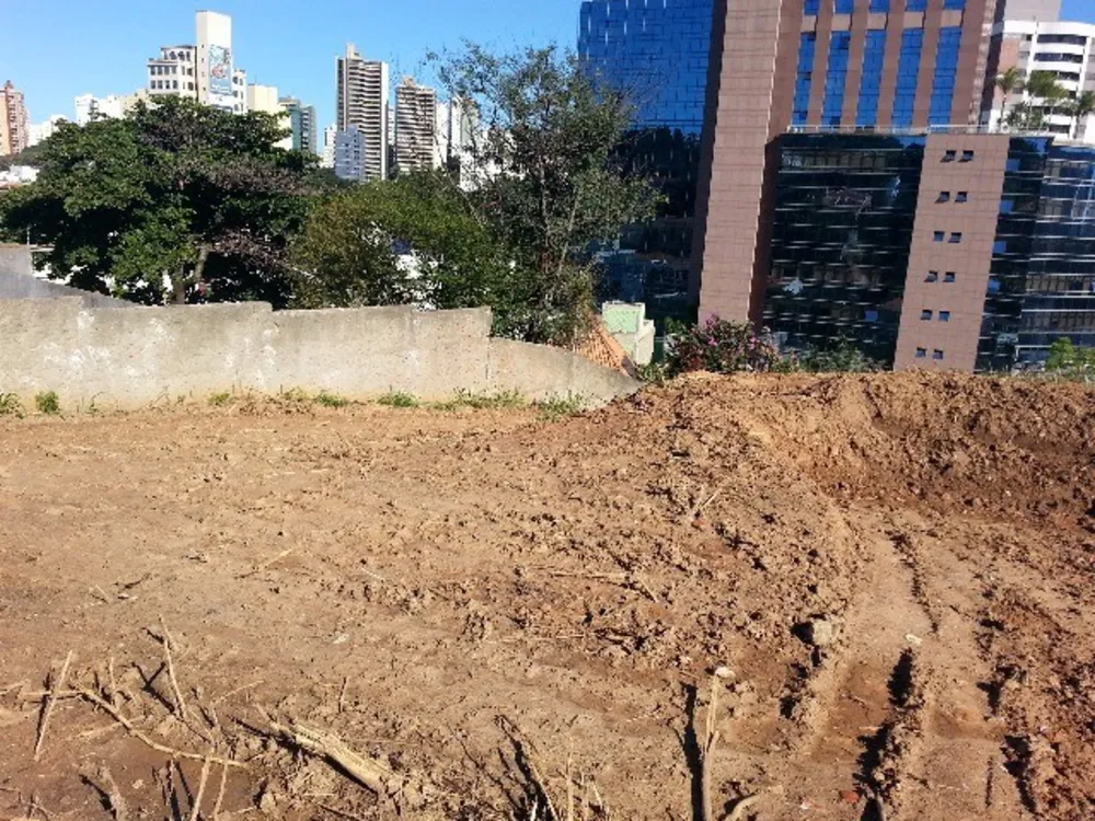 Loteamento e Condomínio - Foto 2