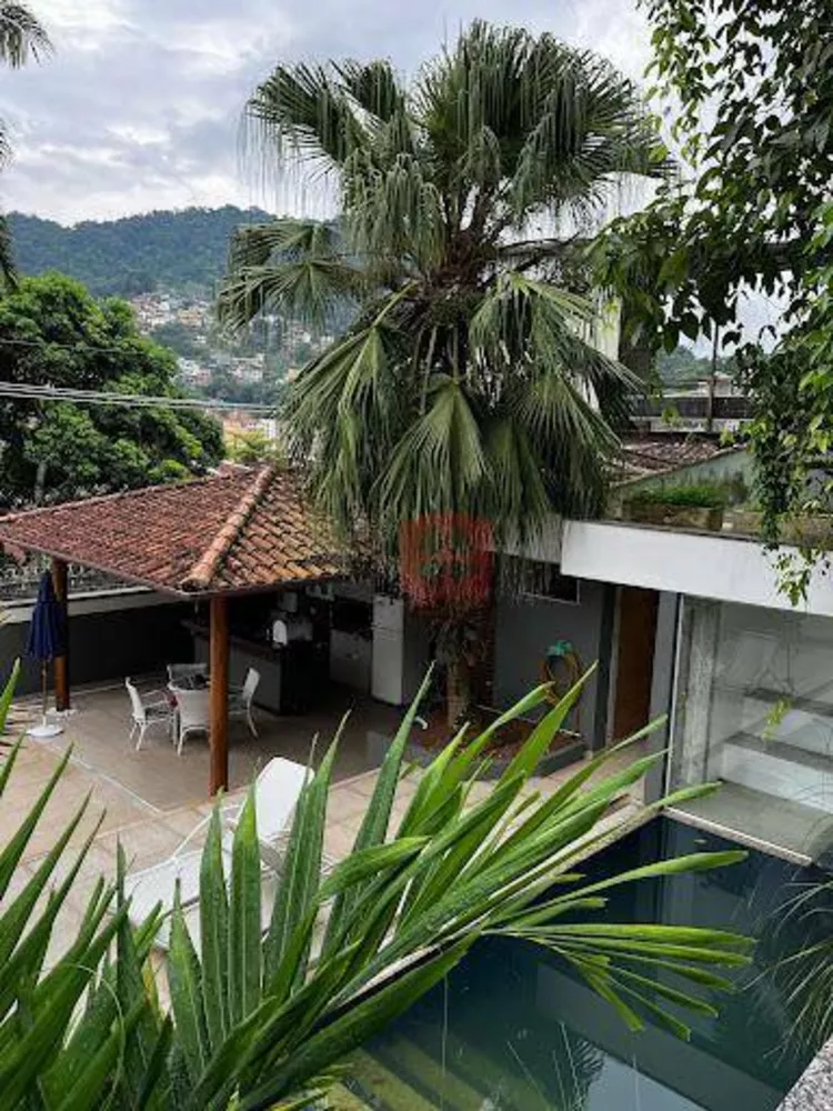Casa, 4 quartos, 250 m² - Foto 2