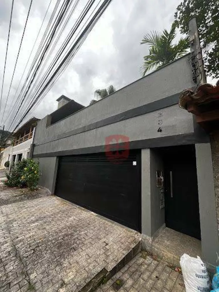 Casa, 4 quartos, 250 m² - Foto 10