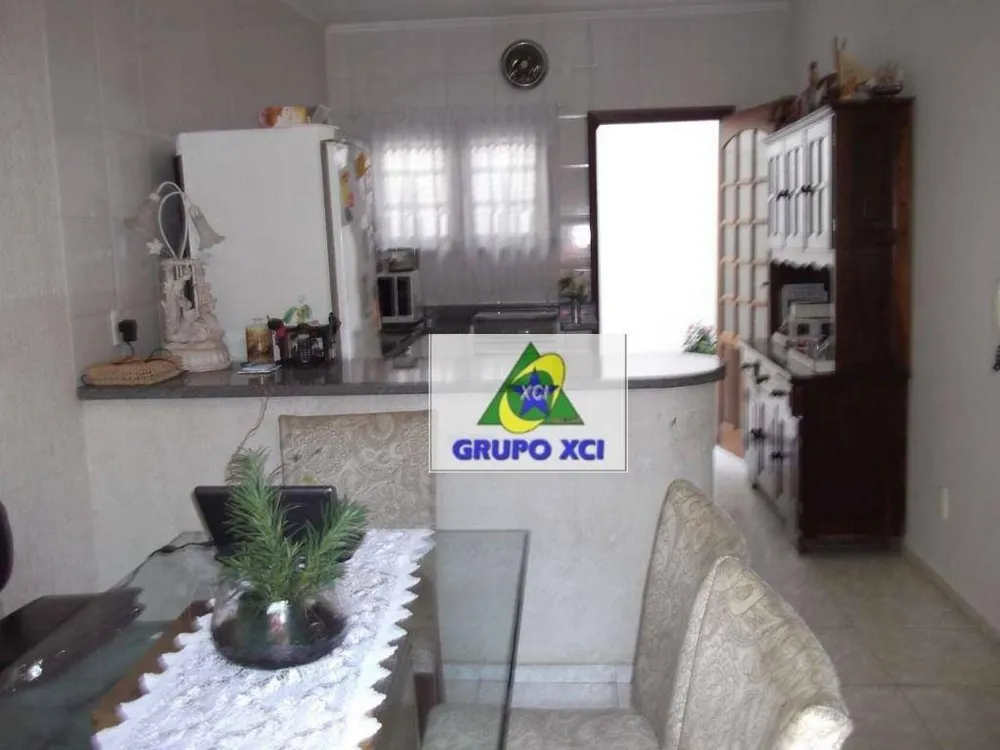 Casa, 3 quartos, 180 m² - Foto 11