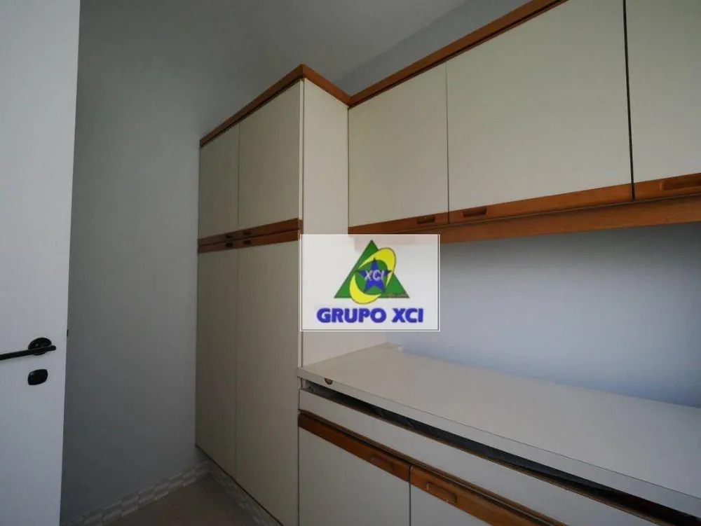 Apartamento, 4 quartos, 226 m² - Foto 2