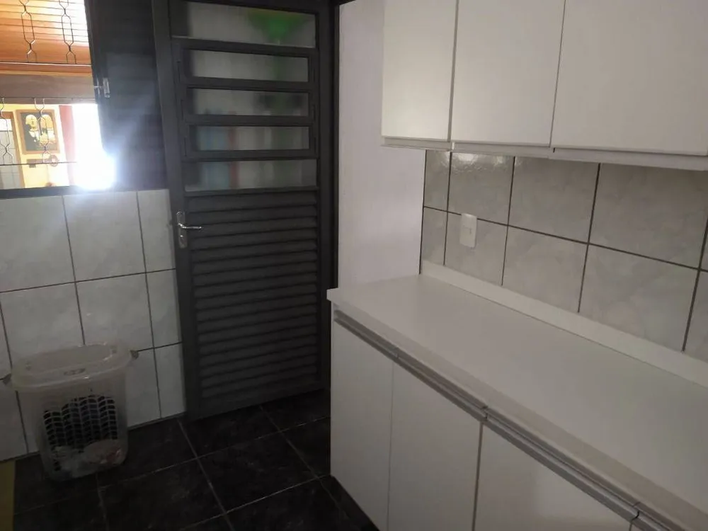 Casa, 2 quartos, 220 m² - Foto 9