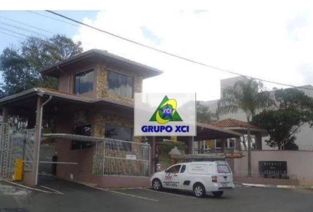 Casa de Condomínio à venda com 3 quartos, 236m² - Foto 3