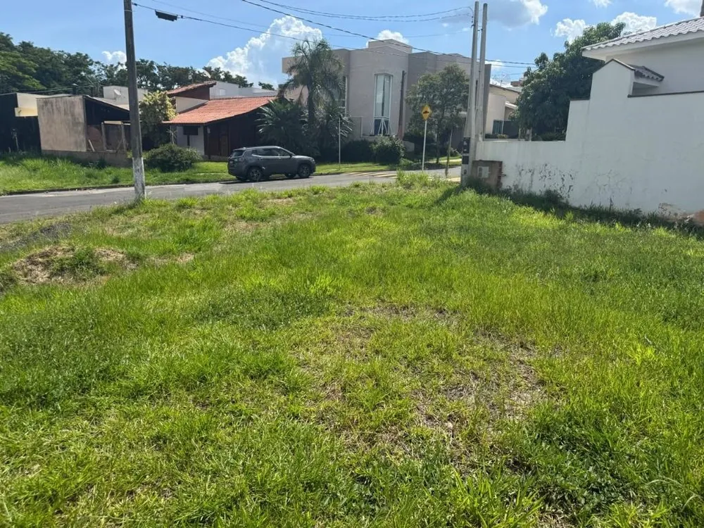 Loteamento e Condomínio, 415 m² - Foto 1