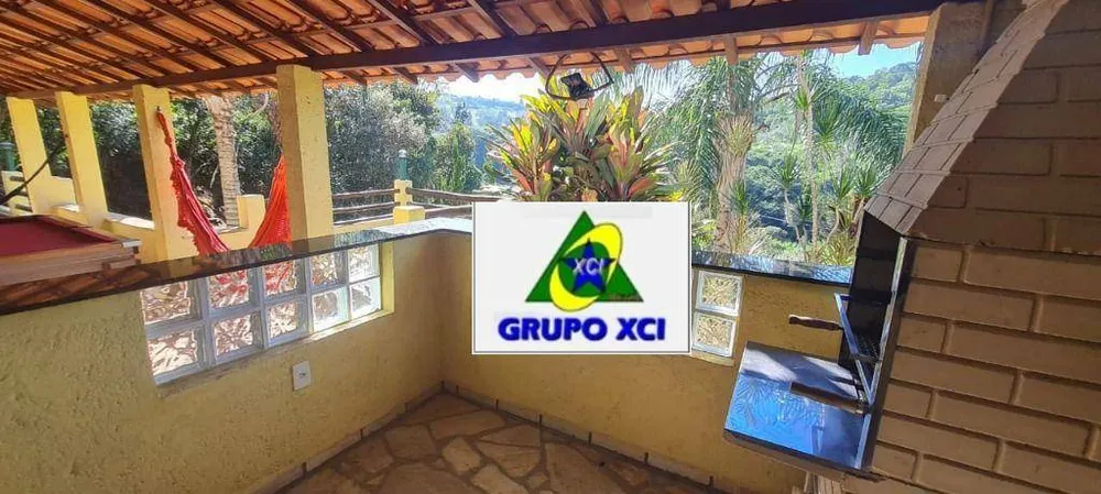 Chácara, 3 quartos, 736 m² - Foto 2
