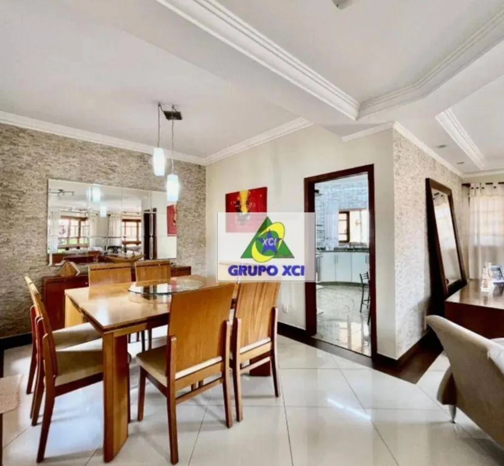 Casa, 3 quartos, 256 m² - Foto 10