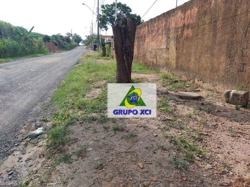 Chácara à venda com 2 quartos, 100m² - Foto 2