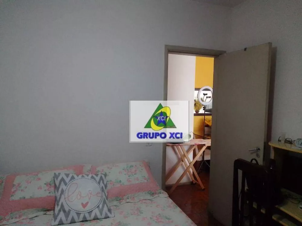 Apartamento à venda com 2 quartos, 77m² - Foto 4