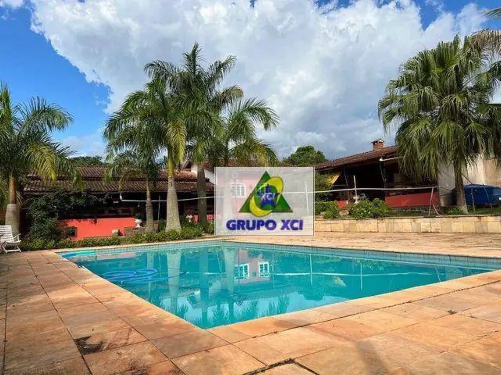 Chácara, 4 quartos, 5664 m² - Foto 1