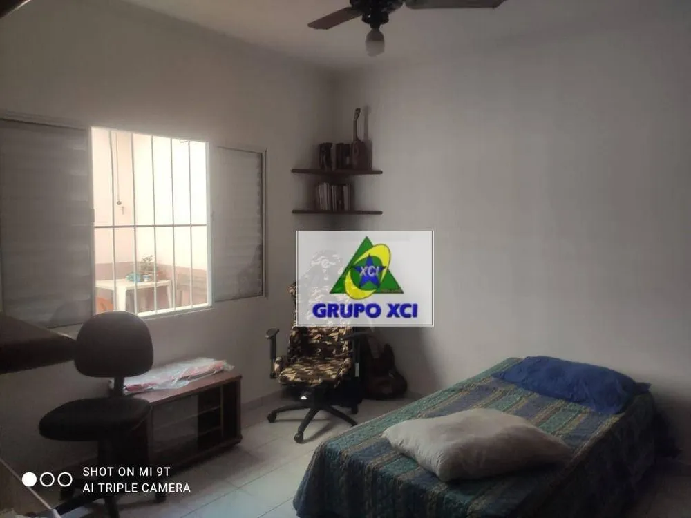 Casa, 4 quartos, 238 m² - Foto 4