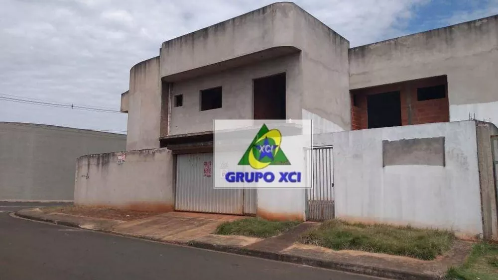 Sobrado à venda com 5 quartos, 367m² - Foto 3