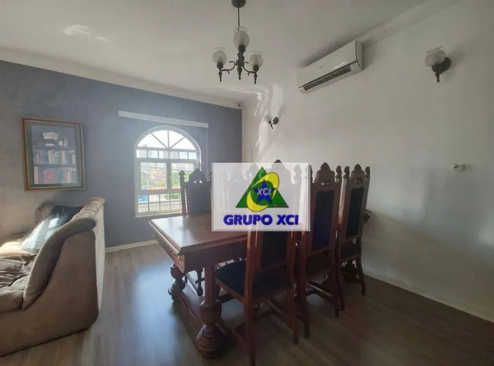 Casa, 3 quartos, 256 m² - Foto 2