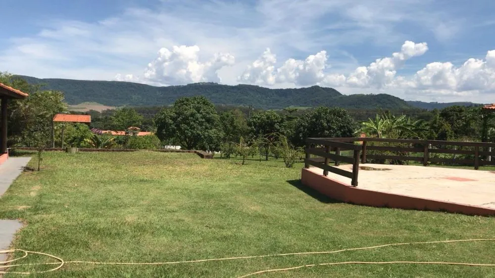 Chácara, 3 quartos, 5350 m² - Foto 1