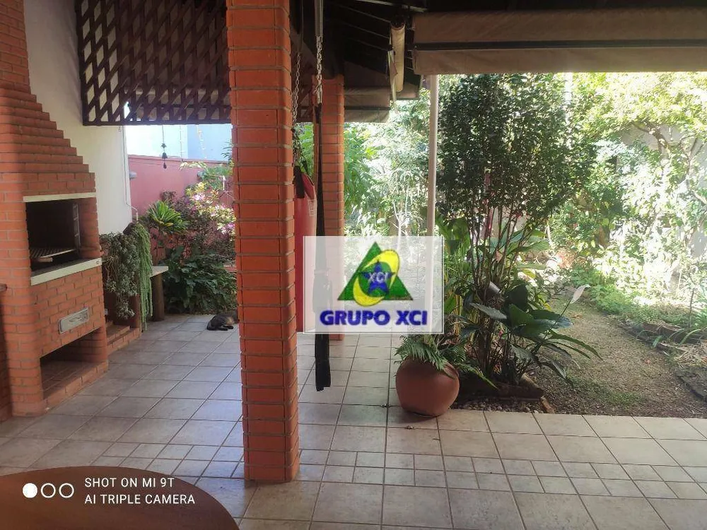 Casa, 3 quartos, 260 m² - Foto 1