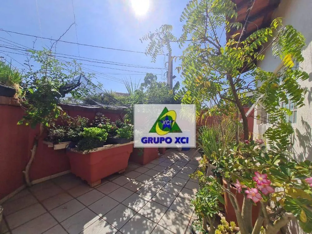 Casa, 3 quartos, 260 m² - Foto 2