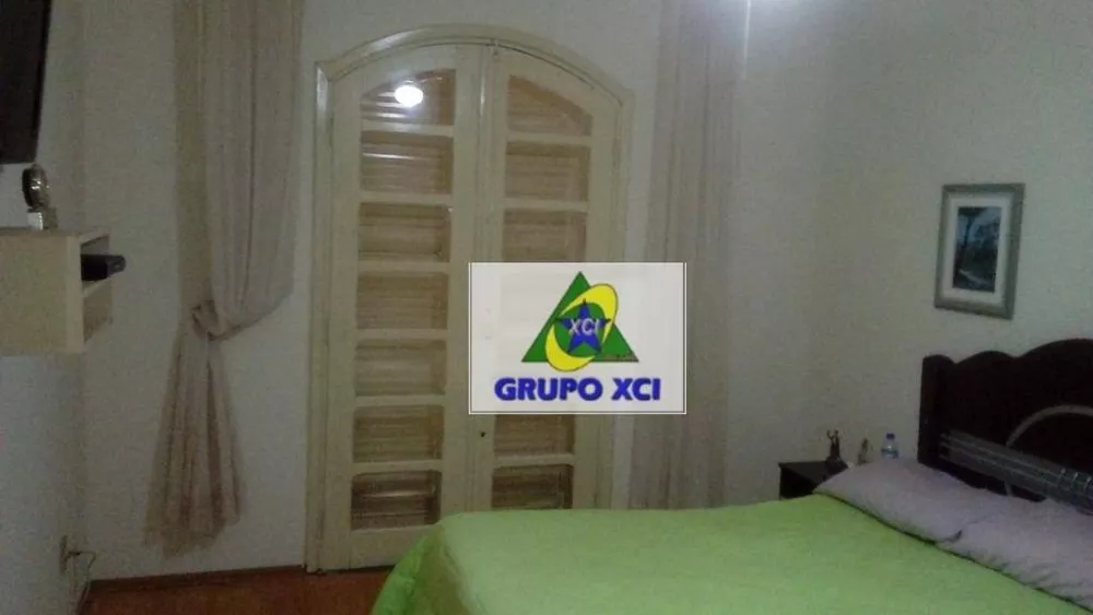 Casa à venda com 4 quartos, 350m² - Foto 6