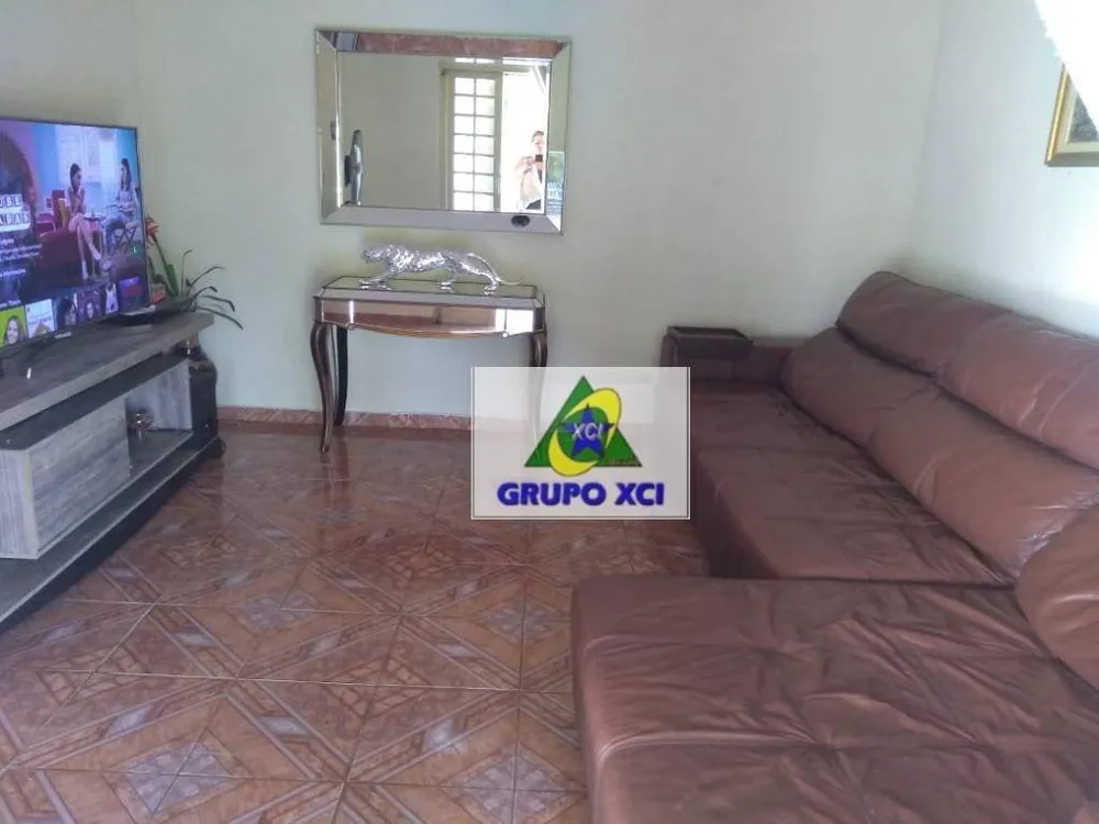 Chácara, 2 quartos, 6000 m² - Foto 1
