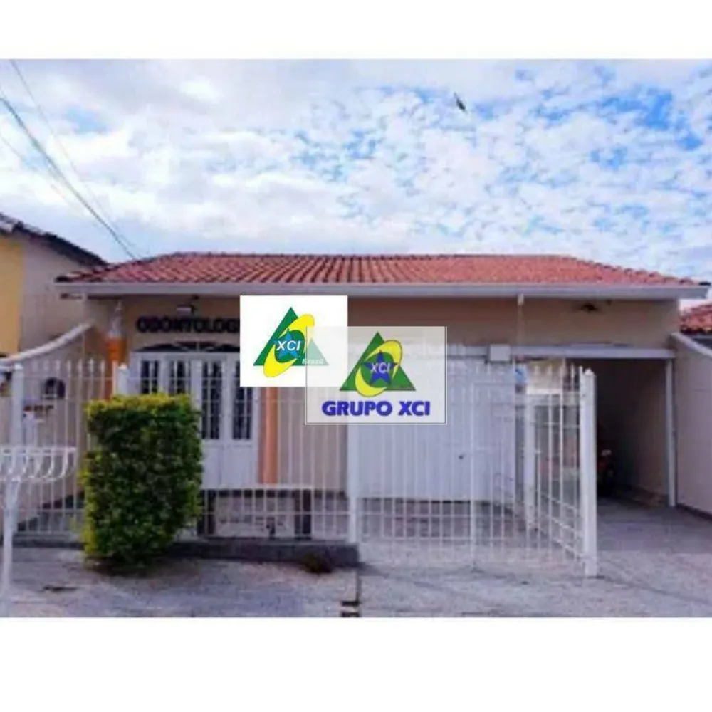Casa, 3 quartos, 256 m² - Foto 1