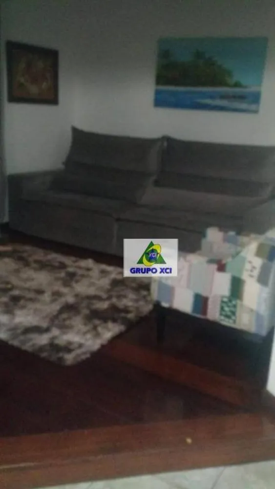 Casa, 3 quartos, 230 m² - Foto 3