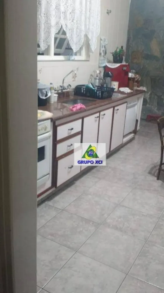 Casa, 3 quartos, 230 m² - Foto 11