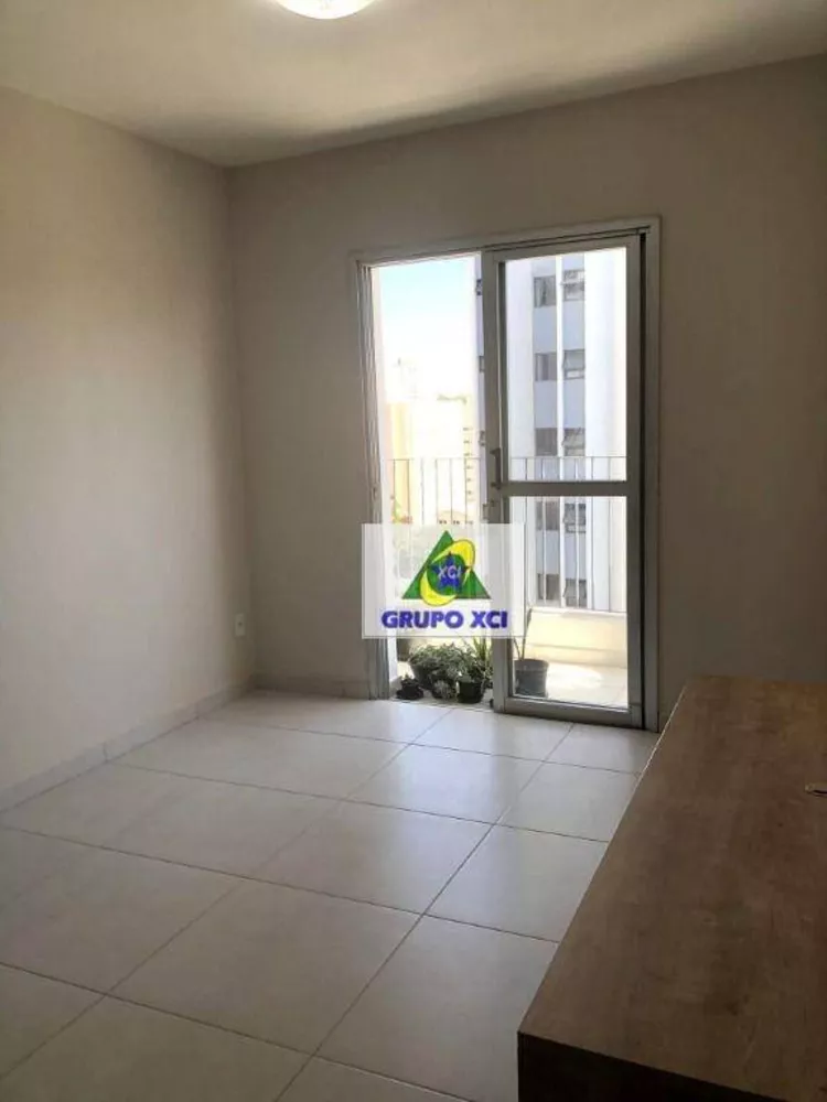 Apartamento à venda com 3 quartos, 105m² - Foto 3