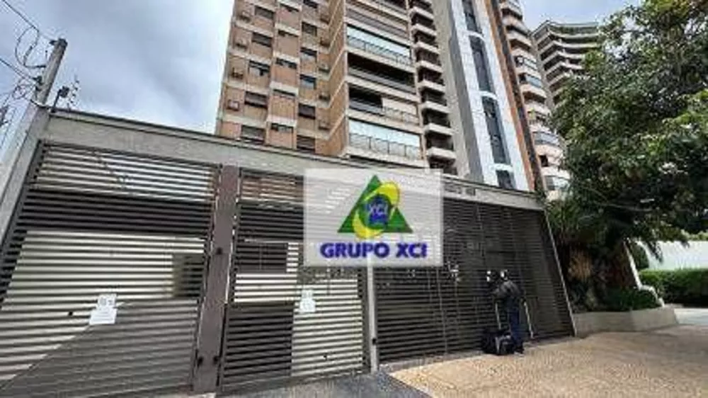 Cobertura à venda com 4 quartos, 440m² - Foto 1