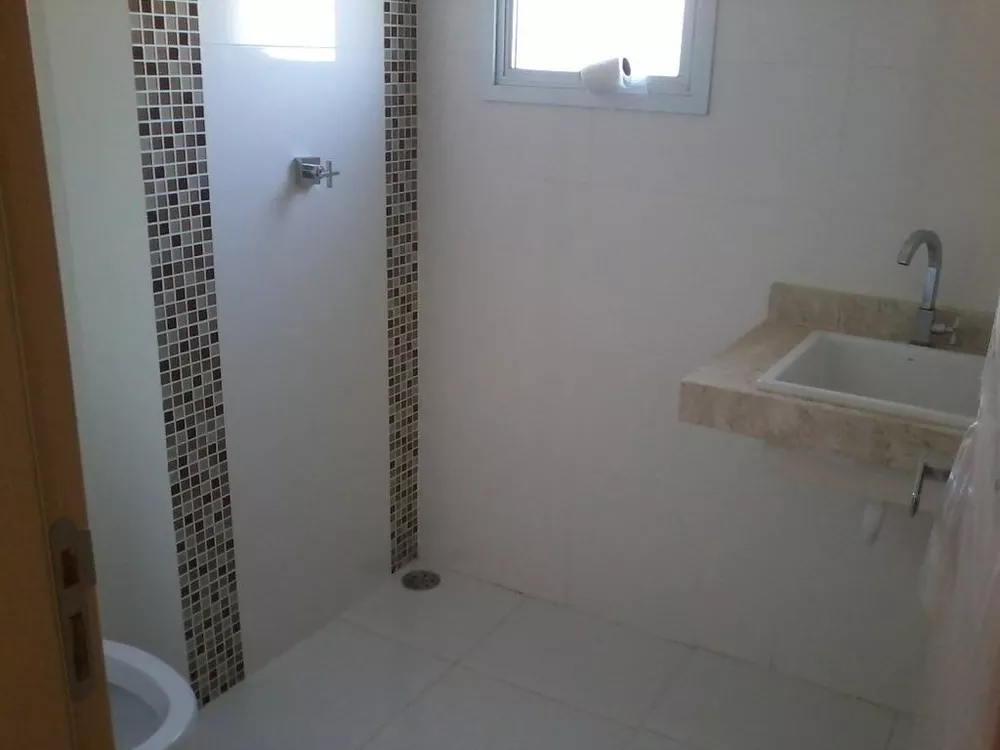 Apartamento à venda com 3 quartos, 80m² - Foto 3