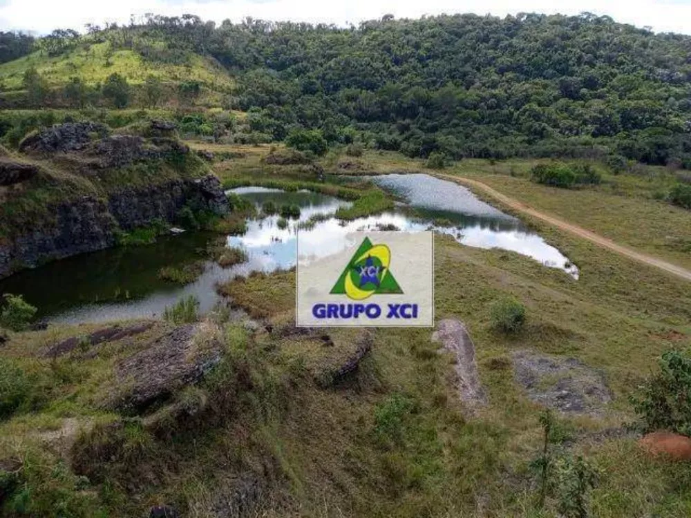 Fazenda à venda com 3 quartos, 420000M2 - Foto 1