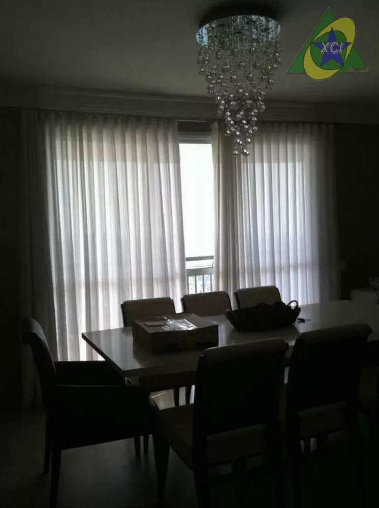 Apartamento à venda com 3 quartos, 264m² - Foto 2