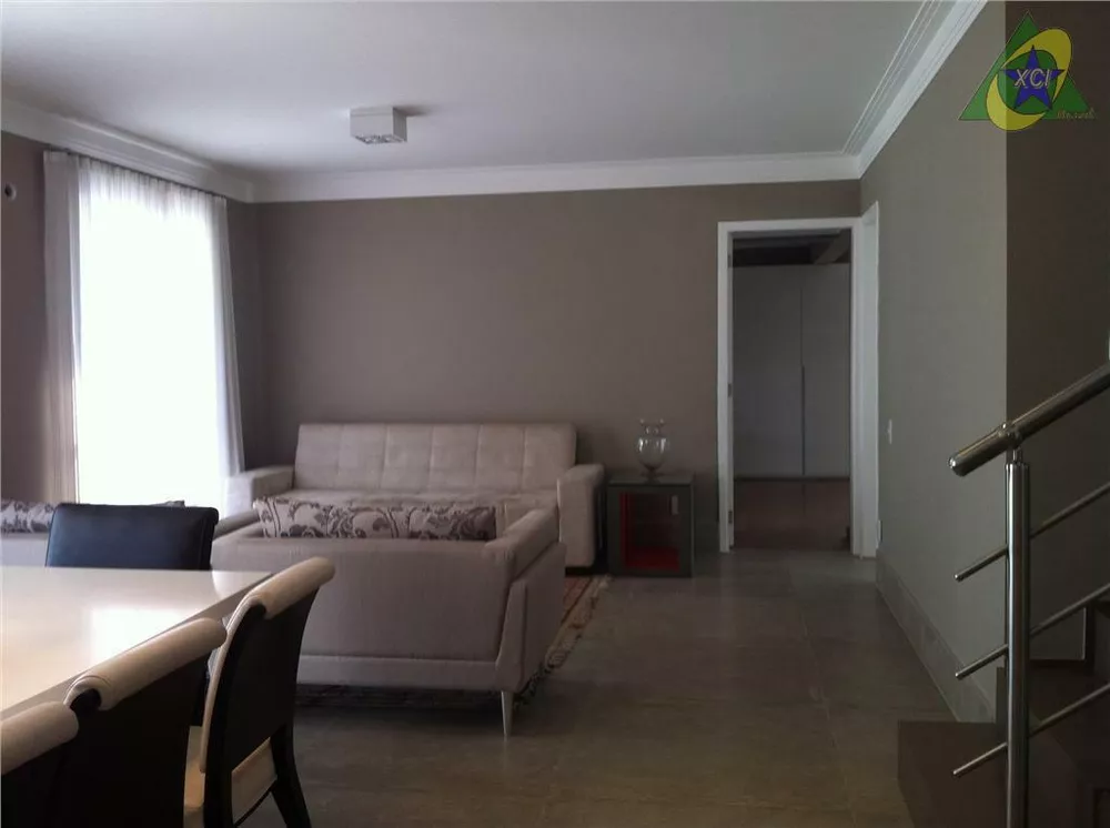 Apartamento à venda com 3 quartos, 264m² - Foto 1