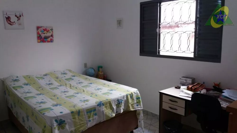 Casa à venda com 3 quartos, 133m² - Foto 4