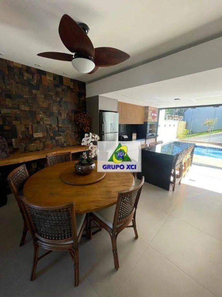 Casa, 3 quartos, 240 m² - Foto 5