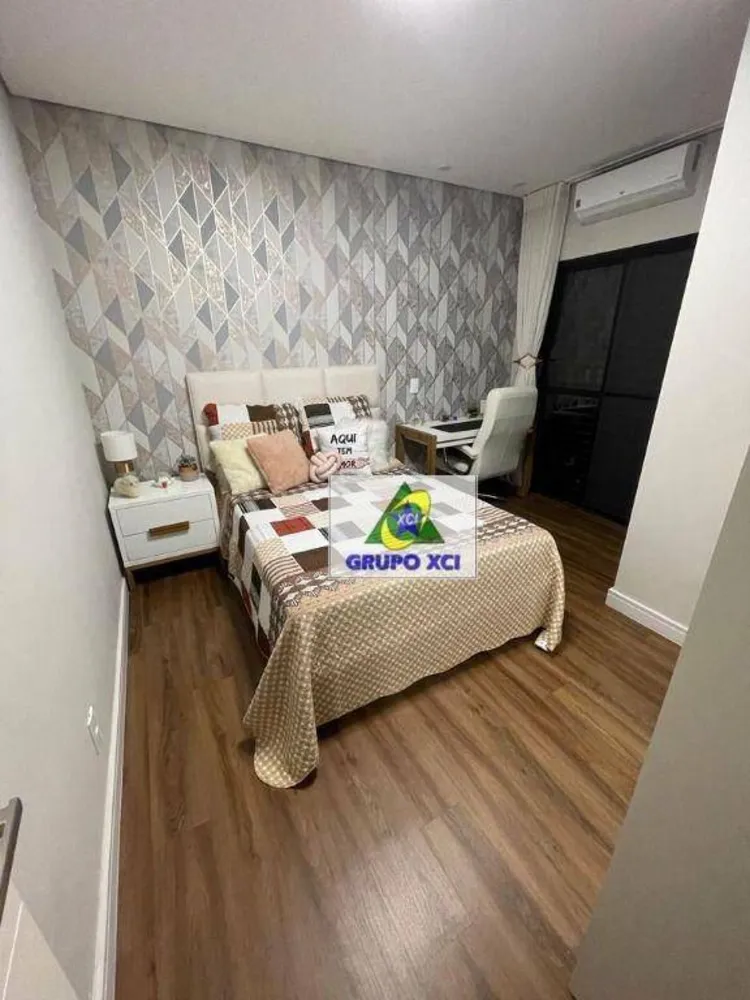 Casa, 3 quartos, 240 m² - Foto 9