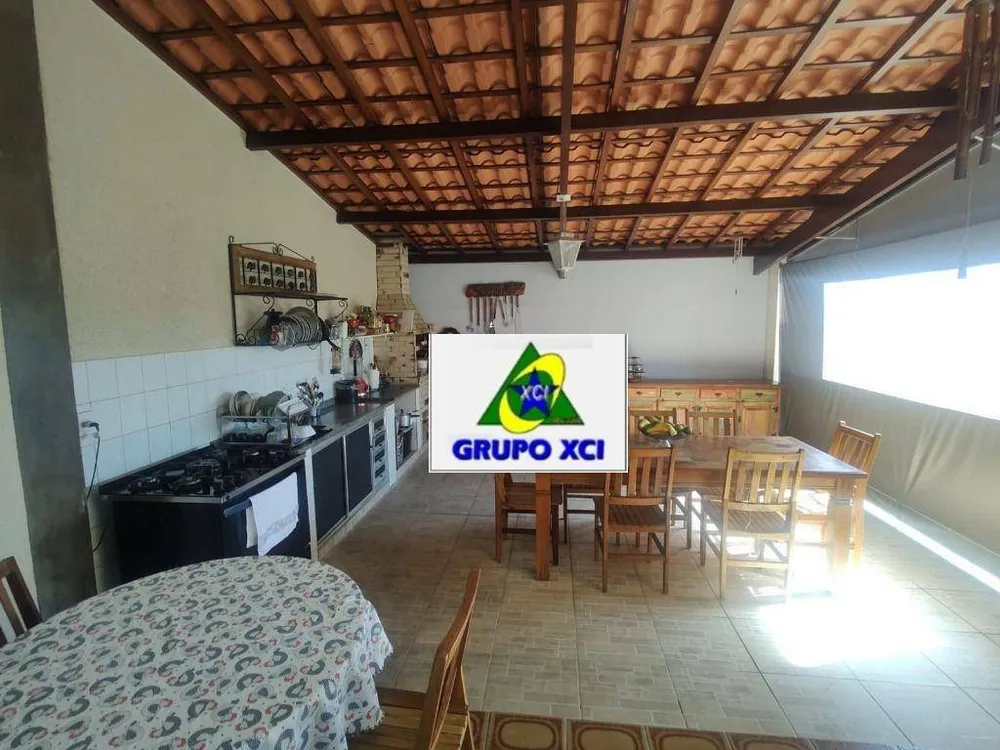 Casa, 3 quartos, 264 m² - Foto 4