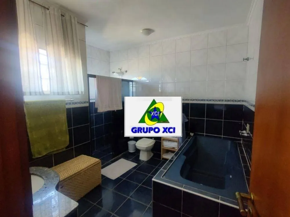 Casa, 3 quartos, 264 m² - Foto 11